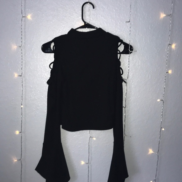 black top - Picture 2 of 6